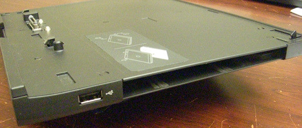 New Dell Latitude XT Docking Station Dell Media Slice WITHOUT DRIVE PR12S, 0DX652